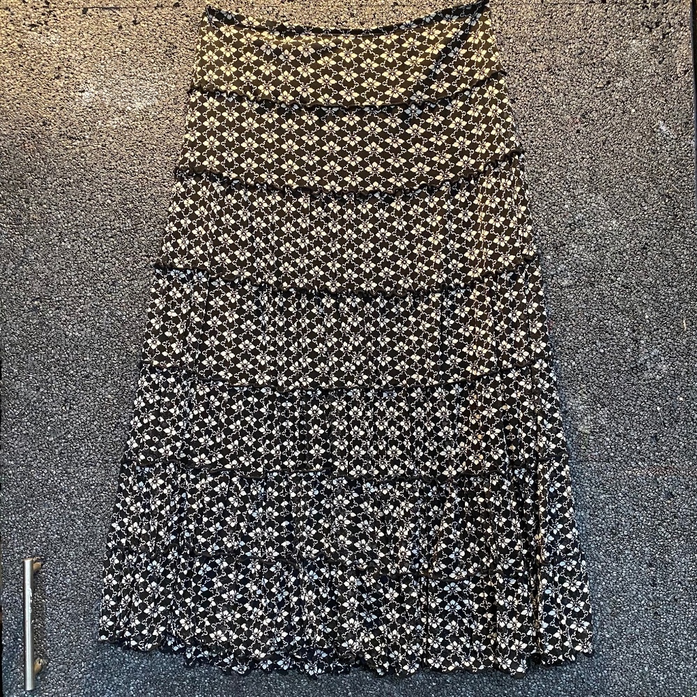 Max Studio Black Print Tier Maxi Skirt XS